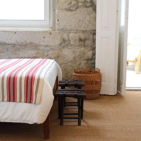 Casa Do Rio Da Bica *